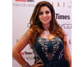 A STAR-STUDDED NIGHT AT KALKI`S SPRING SUMMER COLLECTION LAUNCH (Bombay Times Fashion Week)
