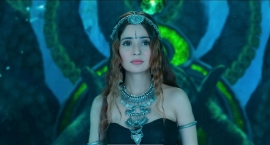 Sara Khan bani Asurlok ki Rani in &TV’s Santoshi Maa Sunaye Vrat Kathayein 