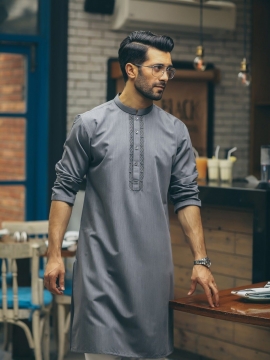 Different kurta styles to look trendy this summer