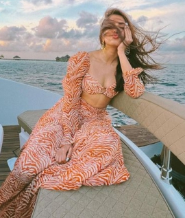 From easy-breezy dresses to co-ords, Pooja Hedge set vacay fashion goals in Maldives
