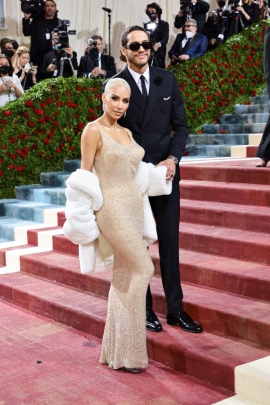 Met Gala 2022: Katy Perry & Pete Davidson steals the spotlight Oscar de la Renta