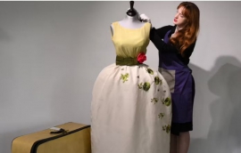 Liz Taylor`s `lucky charm` Oscar dress found in suitcase in London