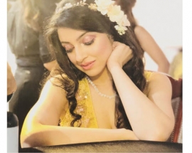 Divya Khosla Kumar Walked The Runway For Designer Parul J Maurya