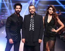 Amit Aggarwal || Lakme Fashion Weeek WF`18