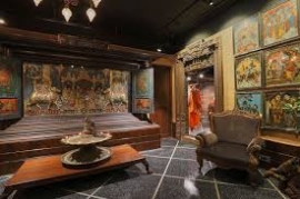 How the windows of Jade’s flagship store turned into displays for Gond, Warli and other tribal arts