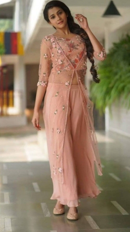 Kurtas that will see you through the festive season