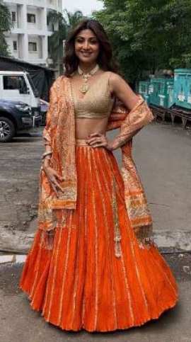 Shilpa Shetty Kundra decks up in embroidered lehenga and gold blouse look as she celebrates Ganesh Chaturthi