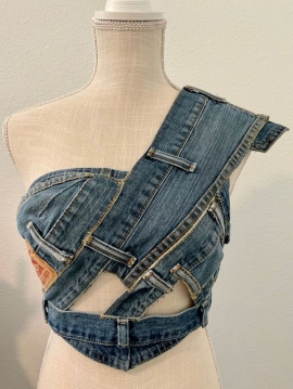 RECONSTRUCTION OF FASHION 