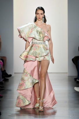 Global Fashion Weeks: What’s Trending on the Runway